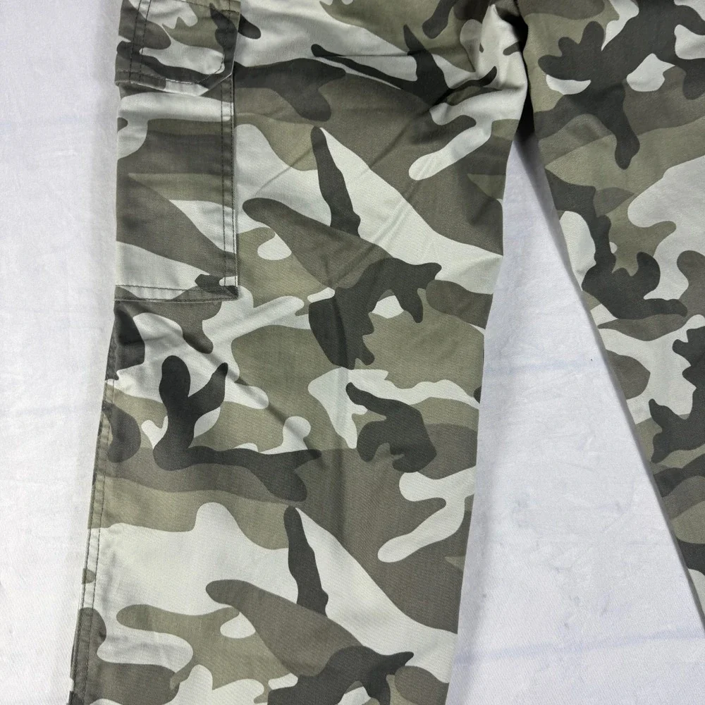 NWT True Religion Mens Cargo Pants SN Dusty Green Camo Military Outdoor 27‎